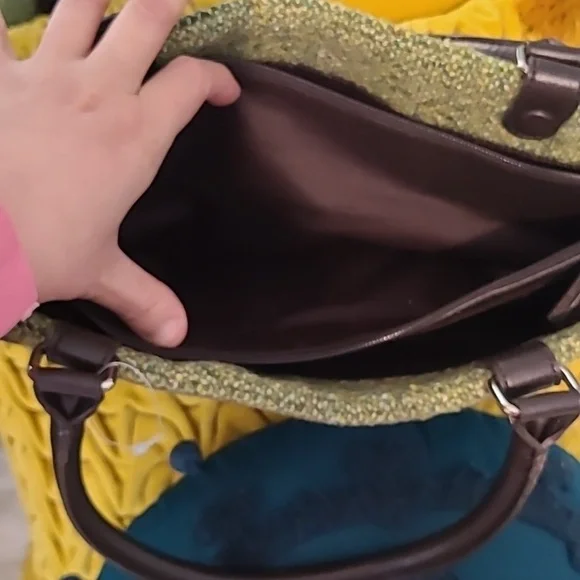 Like New ANN TALOR LOFT Vintage Purse - Picture 9 of 17